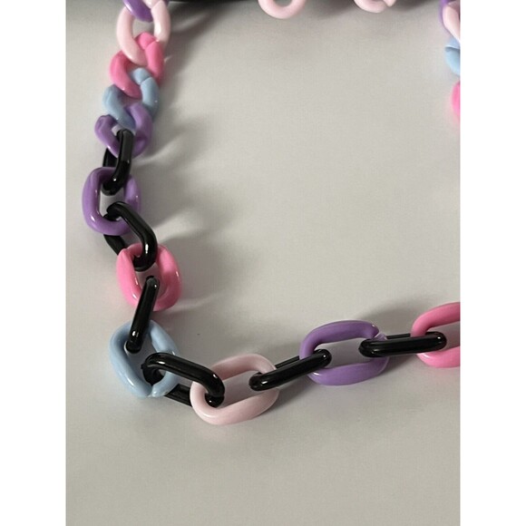 Acrylic Statement Necklace 22” & Earrings 3.25” Handmade Jewelry Set~Cute!!! - Picture 15 of 16